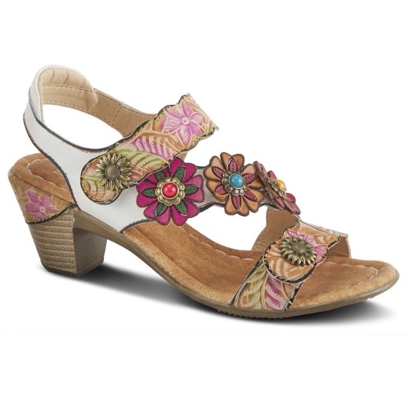 LARTISTE AROMAS Sandals White Multi New Without Box Women’s Size 41 or 10-10.5.